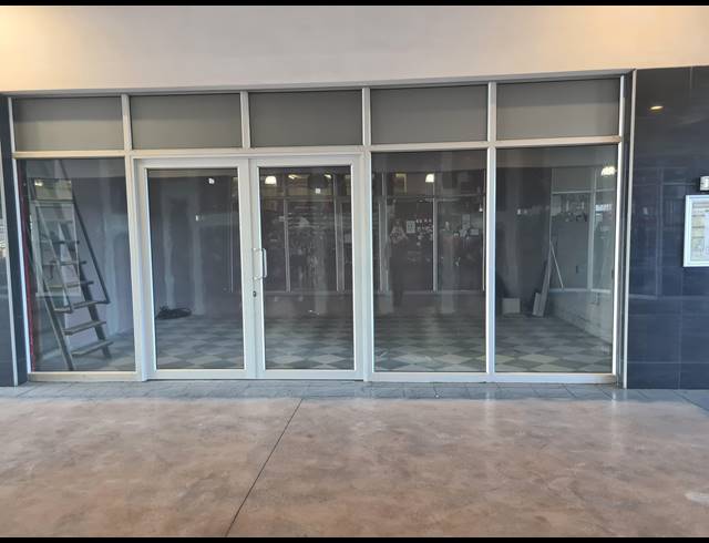37M² RETAIL TO LET IN BRACKENFELL CENTRAL